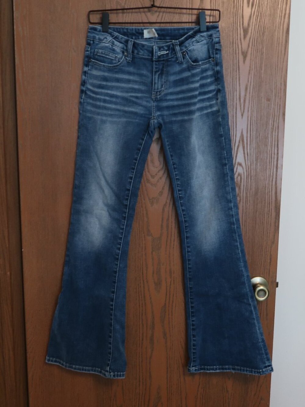 BKE Stella low rise flare jeans 27